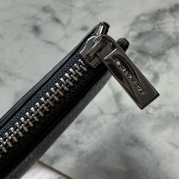 NEW MICHAEL KORS Cooper Slim Pebbled Leather Zip Wallet Card Holder - Picture 9 of 11